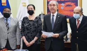 Mescyt ha financiado 100 proyectos de investigación biomédica por un monto de RD$760.4 millones