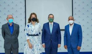 Medio Ambiente y Cultura inician proyecto para el manejo de áreas verdes de la Plaza de la Cultura