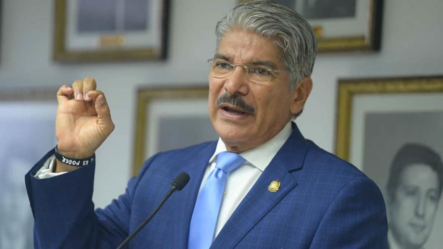 Ordenan captura de expresidente del Congreso salvadoreño
