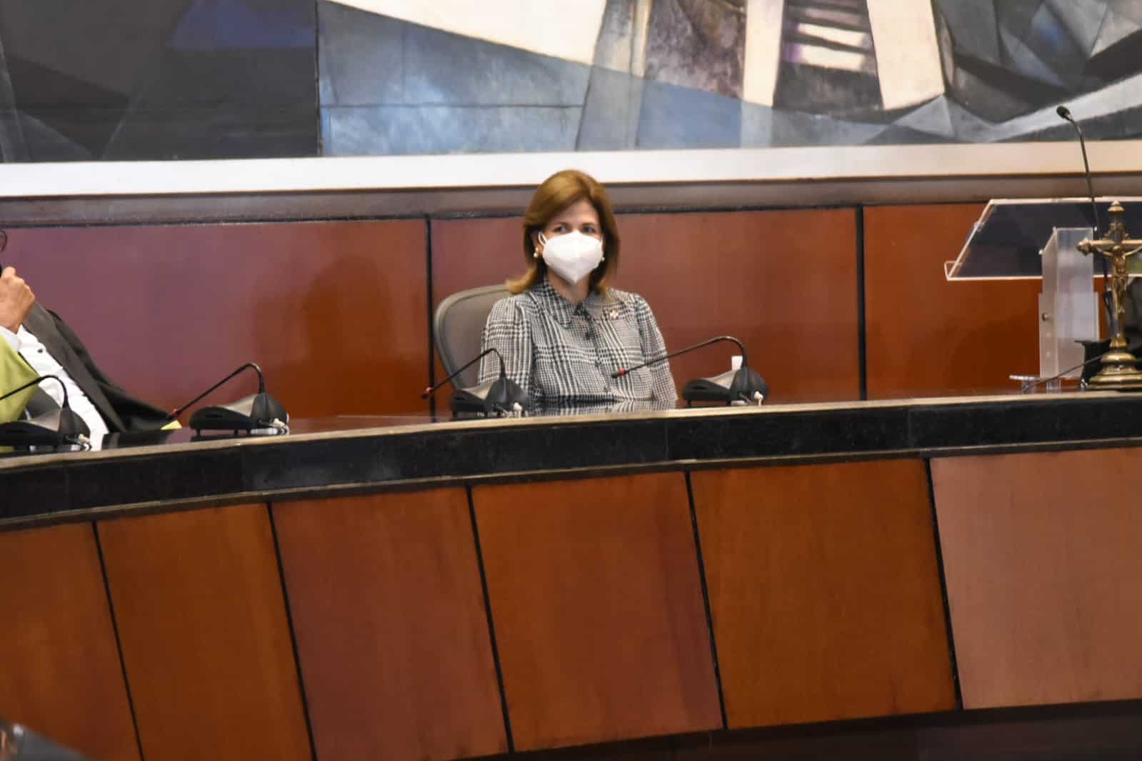 La vicepresidenta Raquel Peña