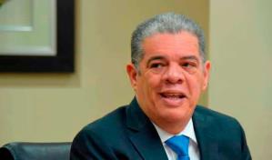 Amarante Baret no era ministro de Educación cuando se adquirió utilería escolar que dejaron dañar