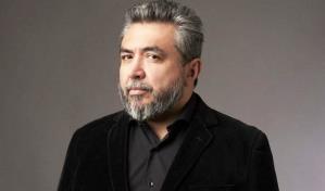 Chileno Cristian Alarcón gana la 25a edición del Alfaguara