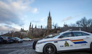 Hallan a cuatro personas muertas en ruta migrante cerca de frontera EEUU-Canadá