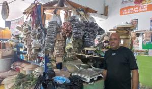 Tomar té o ir al médico: qué hacer si sientes síntomas de COVID-19