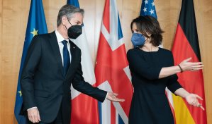 Biden lanza nueva advertencia a Rusia por posible invasión