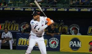 V&iacute;ctor Reyes dio victoria  Caribes sobre Magallanes