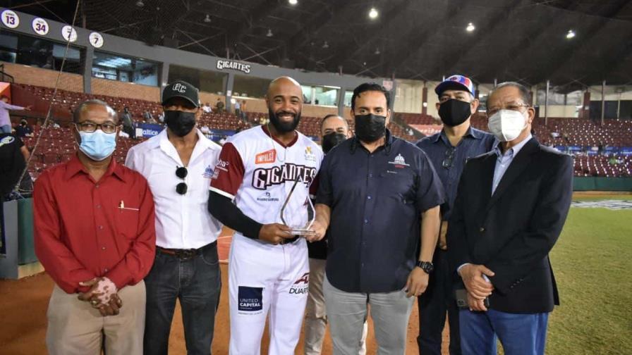 VIDEO | Miderec reconoce actuación de receptor Paulino en Serie del Caribe