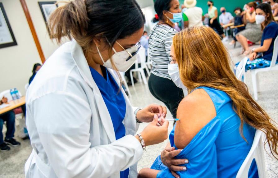 República Dominicana ha importado 25.7 millones de vacunas anticovid
