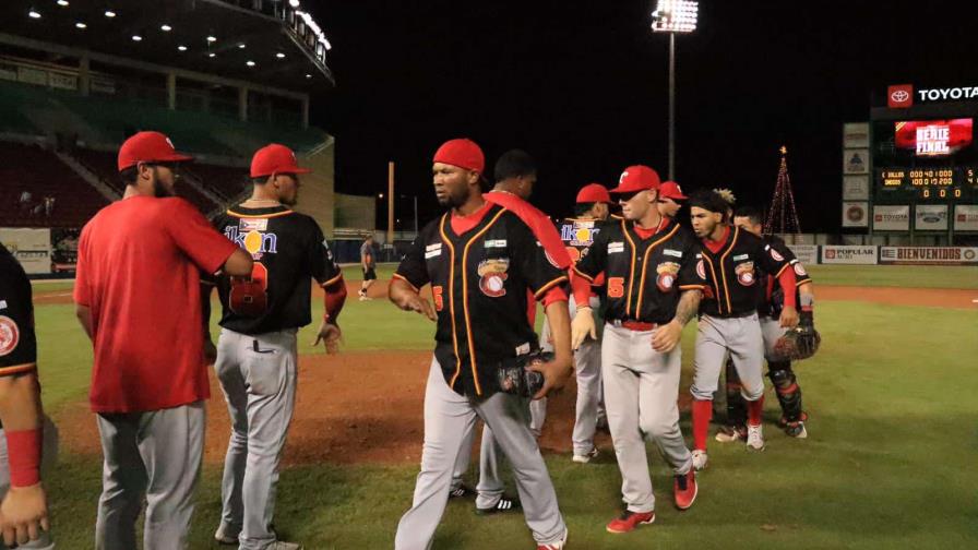 Caguas revalida su título en Puerto Rico y gana derecho a disputar la Serie del Caribe