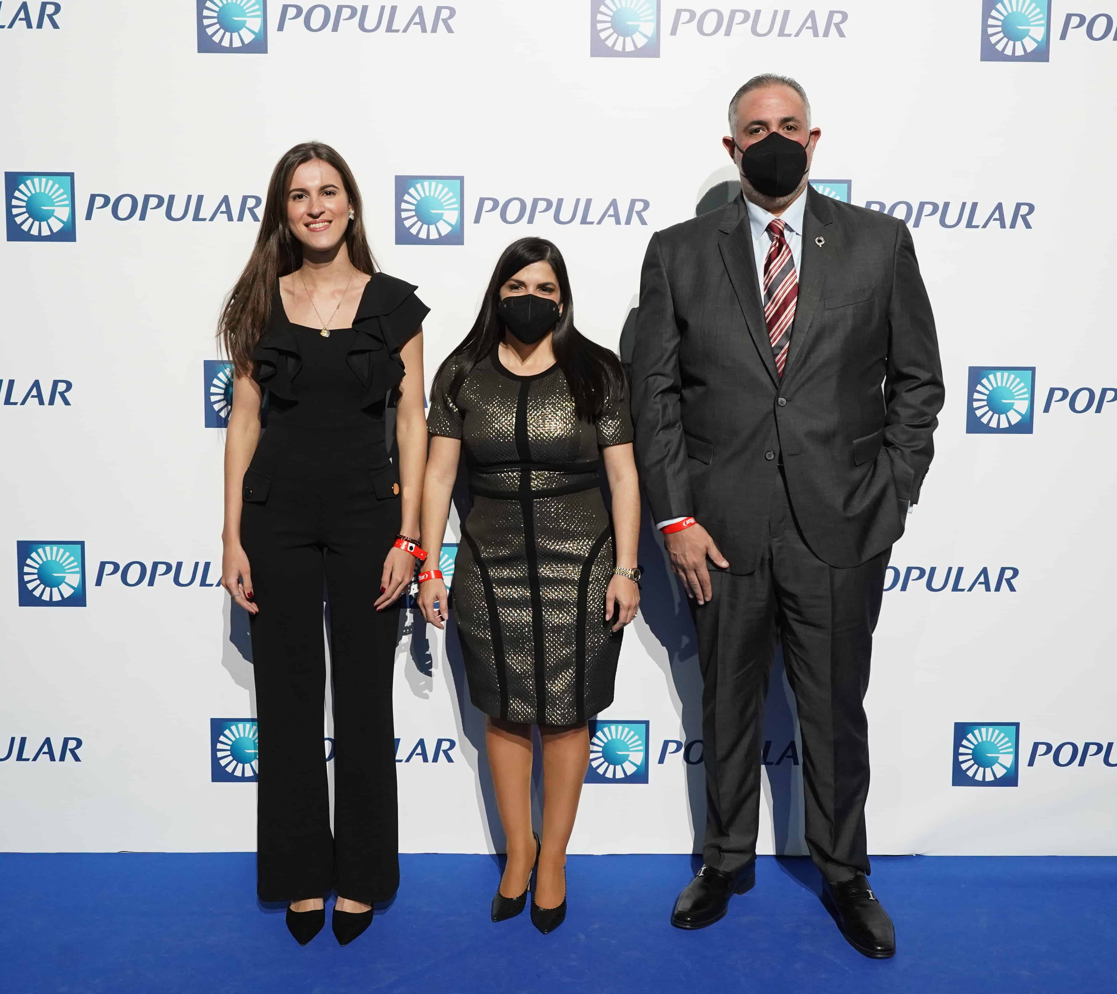 Lina Pichardo, Biviana Riveiro y Marcial Smester.