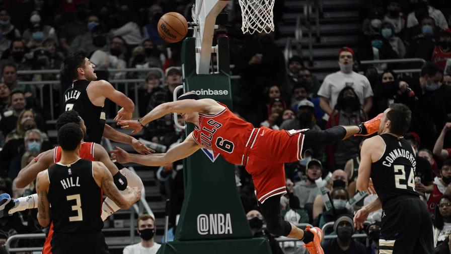Los Bulls pierden a Caruso por fractura de muñeca Los Bulls pierden a Caruso por fractura de muñeca