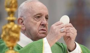 El papa pide reducir las tensiones en Ucrania