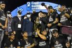 Los Gigantes se coronan campeones de la pelota invernal