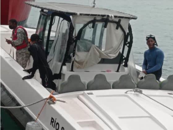 La Armada saca cadáver de un joven del mar Caribe