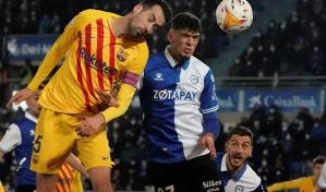 Frenkie de Jong rescata el Barça en Vitoria