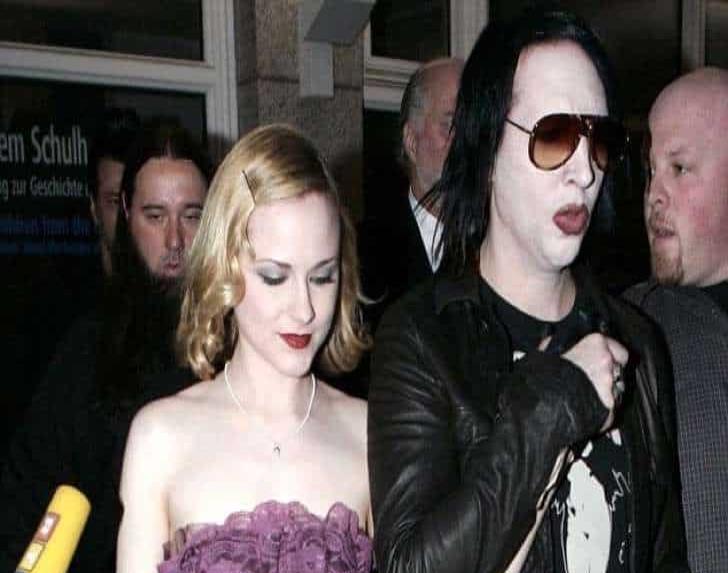 Evan Rachel Wood dice que Marilyn Manson la violó durante filmación de videoclip