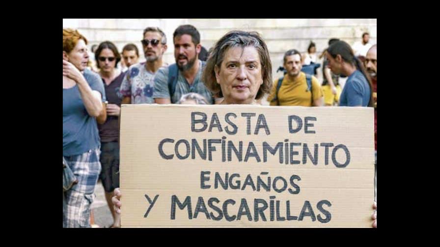 El frente antivacunas desata la violencia contra cargos públicos en Francia El frente antivacunas desata la violencia contra cargos públicos en Francia
