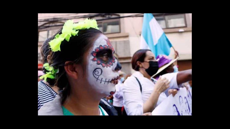Hondureñas conmemoran su día exigiendo fin de la discriminación contra ellas Hondureñas conmemoran su día exigiendo fin de la discriminación contra ellas