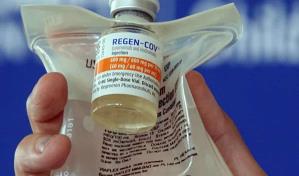 FDA pide ya no utilizar fármacos de anticuerpos contra COVID-19