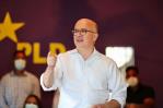 Domínguez Brito continúa su jornada para convertirse en el candidato presidencial por el PLD Domínguez Brito continúa su jornada para convertirse en el candidato presidencial por el PLD