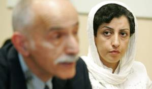 Irán sentencia a activista a prisión, latigazos, dice esposo