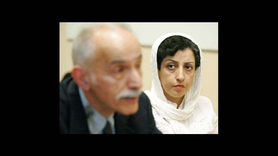 Irán sentencia a activista a prisión, latigazos, dice esposo Irán sentencia a activista a prisión, latigazos, dice esposo