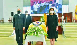 Último adiós a monseñor Agripino Núñez Collado, el gran mediador de crisis