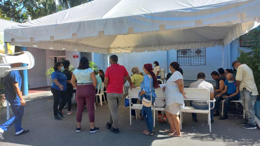 Sociedad de Infectología cree oportuno pedir prórroga para exigir tercera dosis