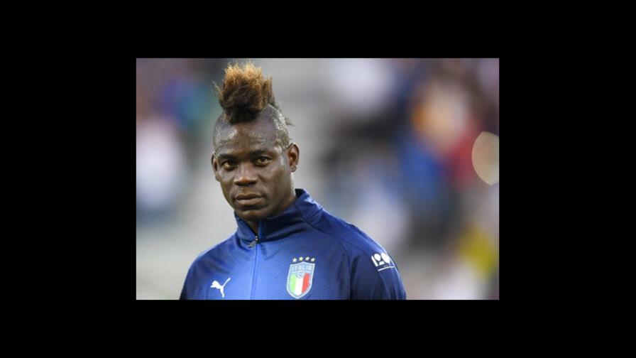 Mancini: Convocar a Balotelli no es acto de desesperación Mancini: Convocar a Balotelli no es acto de desesperación