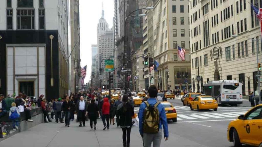 Nueva York planea quitar a los automóviles un 25 % del espacio público Nueva York planea quitar a los automóviles un 25 % del espacio público
