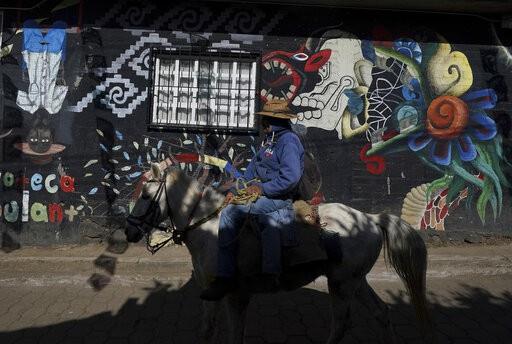 Pueblo indígena en México sobrevive con remesas desde EEUU