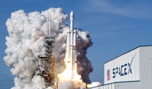 Restos de un cohete de SpaceX se estrellarán en la Luna a principios de marzo