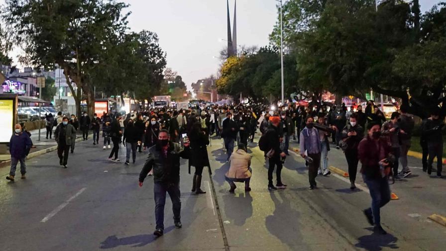 Gobierno mexicano revisará los mecanismos de protección a periodistas