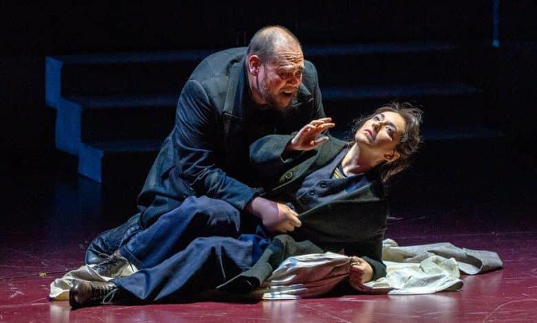 Transmisión en vivo de Rigoletto desde el Met en Fine Arts