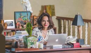 Soledad &Aacute;lvarez: "El libro me ha hecho re&iacute;r, llorar y conmoverme hasta los huesos" 