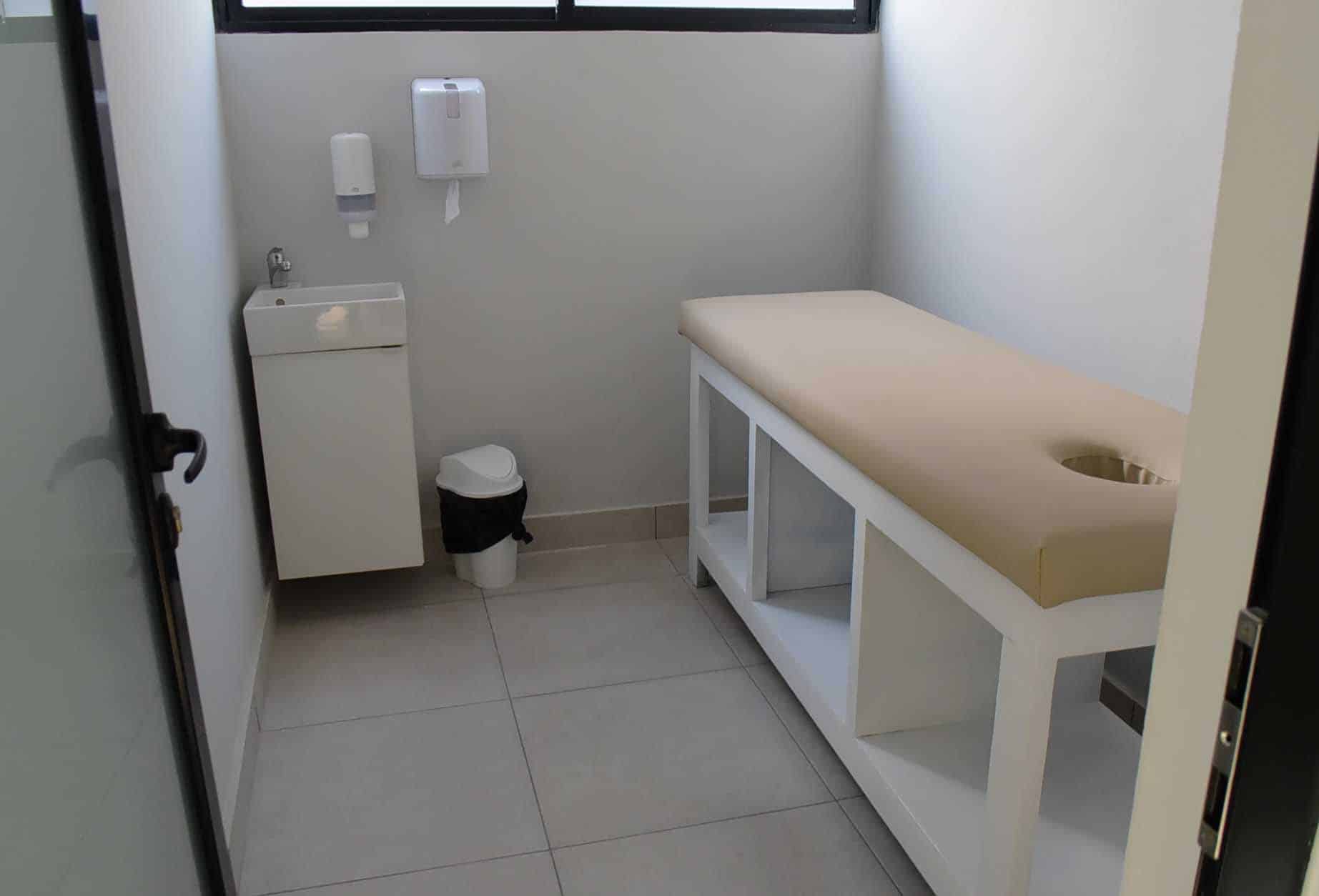 Área de masajes del proyecto Sauna-Estética del Club Naco.