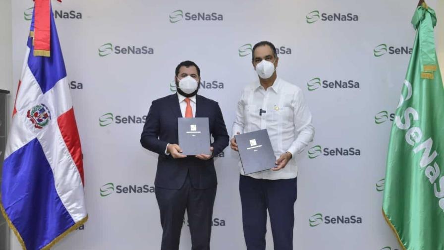 AFP Crecer y Senasa acuerdan promover seguro subsidiado a pensionados