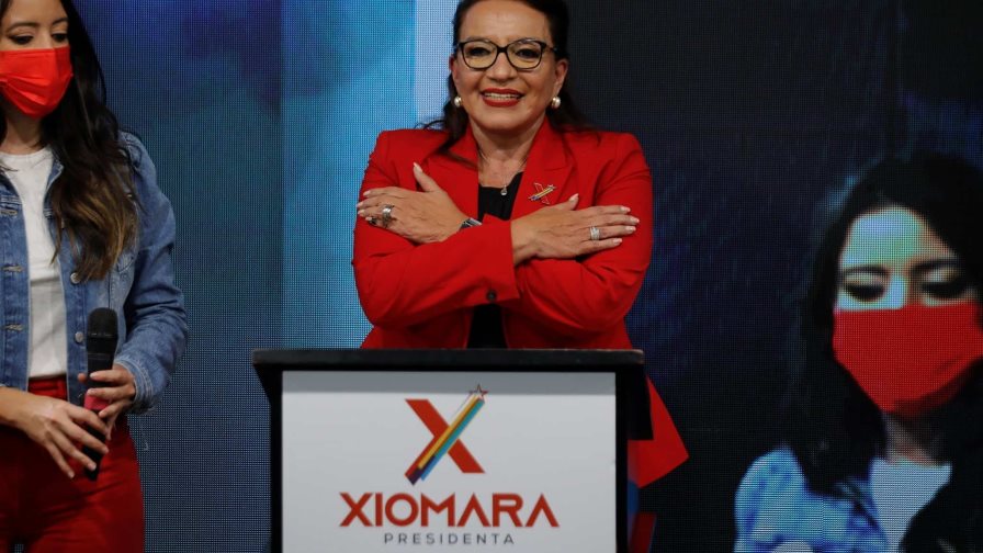 Xiomara Castro ofrece cargo a líder disidente y espera poner fin a crisis en Honduras