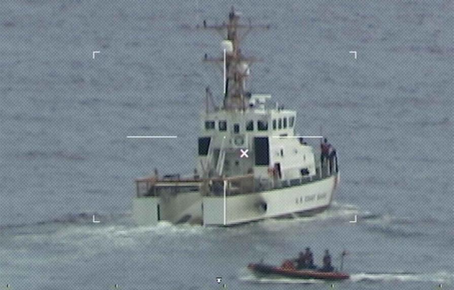 Suspenden la búsqueda de las víctimas de un naufragio frente a Florida