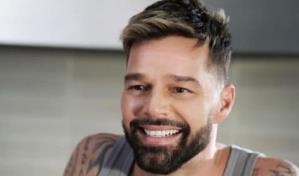 ¿Cuál es el grado de estudios de Ricky Martin?
