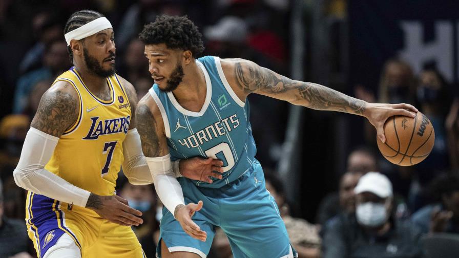 VÍDEO | Hornets doblegan a mermados Lakers