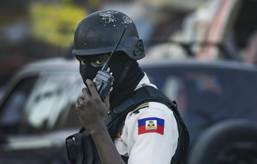 EE. UU. sube a US$15 millones la ayuda para la policía haitiana