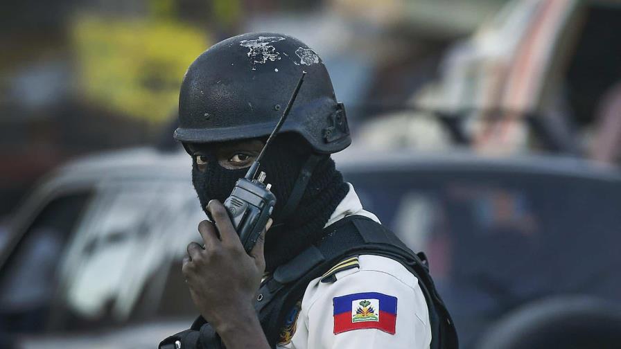 Policía en Haití realiza cambios tras protestas