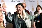 Joni Mitchell se une a Neil Young en protesta contra Spotify Joni Mitchell se une a Neil Young en protesta contra Spotify