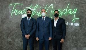 Abacus Exchange recibe la visita del ministro de Educación Superior