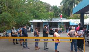 Vacunación mantiene el ritmo tras prórroga para tercera dosis