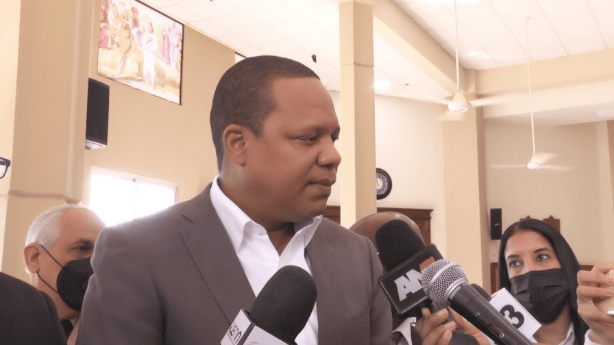 Pro Consumidor inicia operativos para detectar comercios que cobran comisión por pago con tarjeta de crédito Pro Consumidor inicia operativos para detectar comercios que cobran comisión por pago con tarjeta de crédito