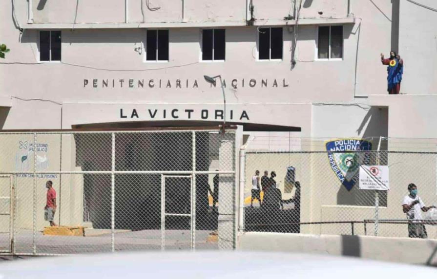 Ministerio de Defensa asume el control de La Victoria en busca de armas y drogas