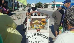 Hombre camina de La Habana al Cobre para cumplir promesa por salud de hijo con cáncer