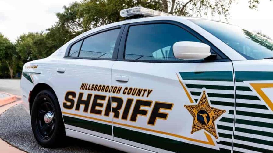 Dos policías mueren en aparente caso de homicidio-sucidio en Florida Dos policías mueren en aparente caso de homicidio-sucidio en Florida